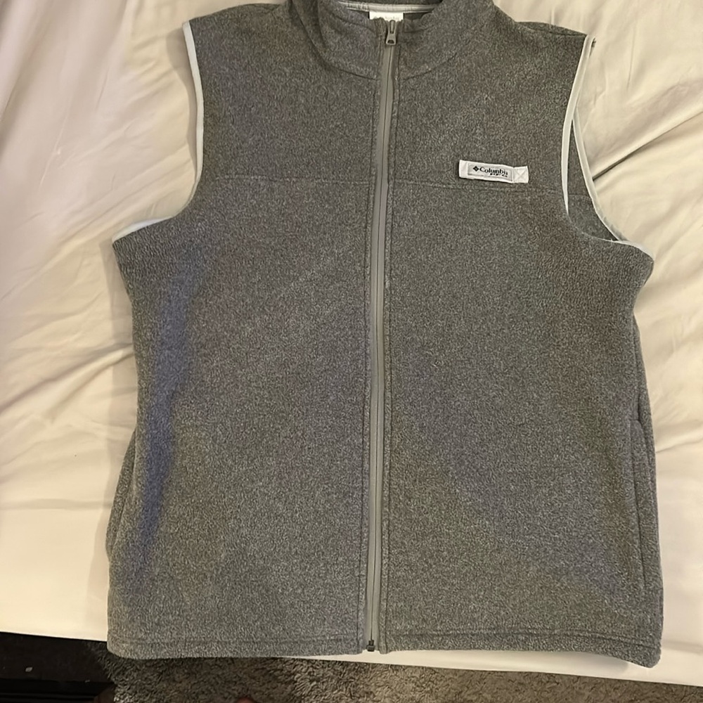 Columbia PFG vest